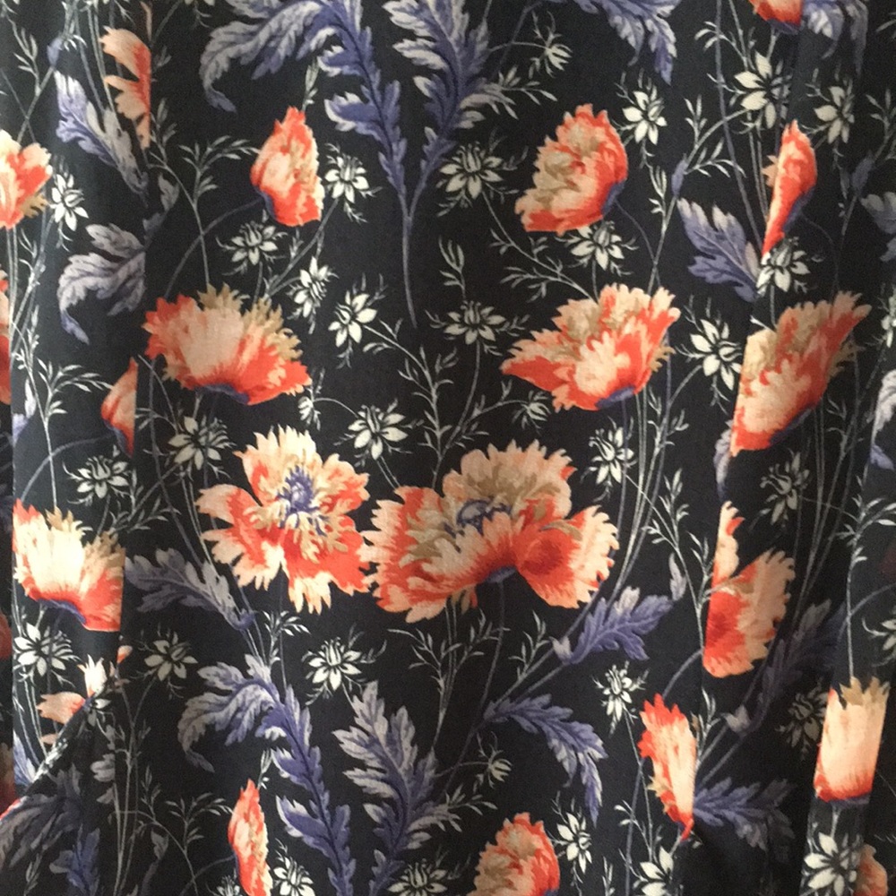 Summer Dress . - Picture 2 of 8